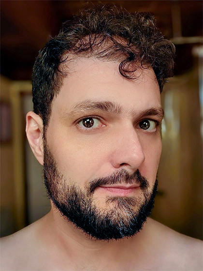 A profile photograph of Lucía M. Polis in 2022